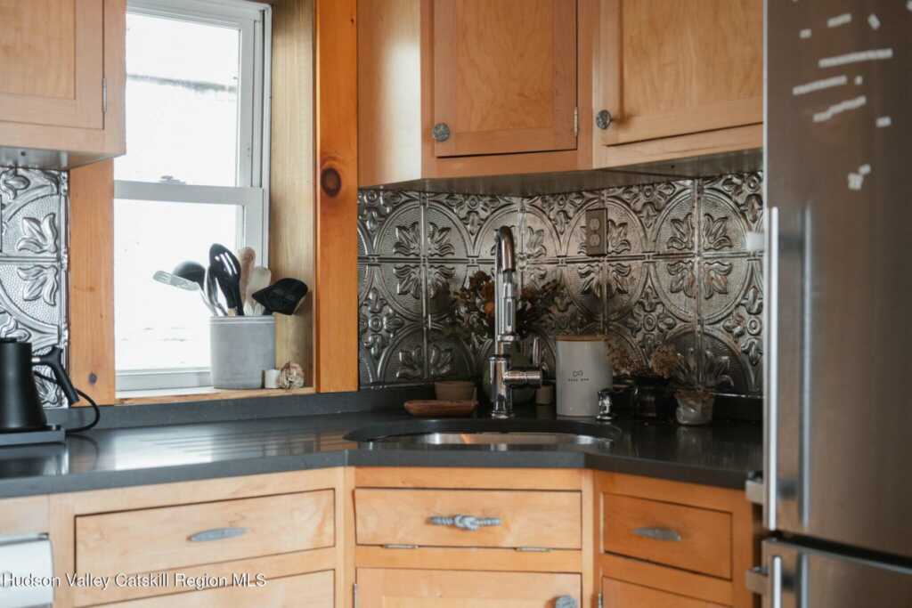 14 Davis Street, Kingston, NY 12401 - Photo 14 of 32