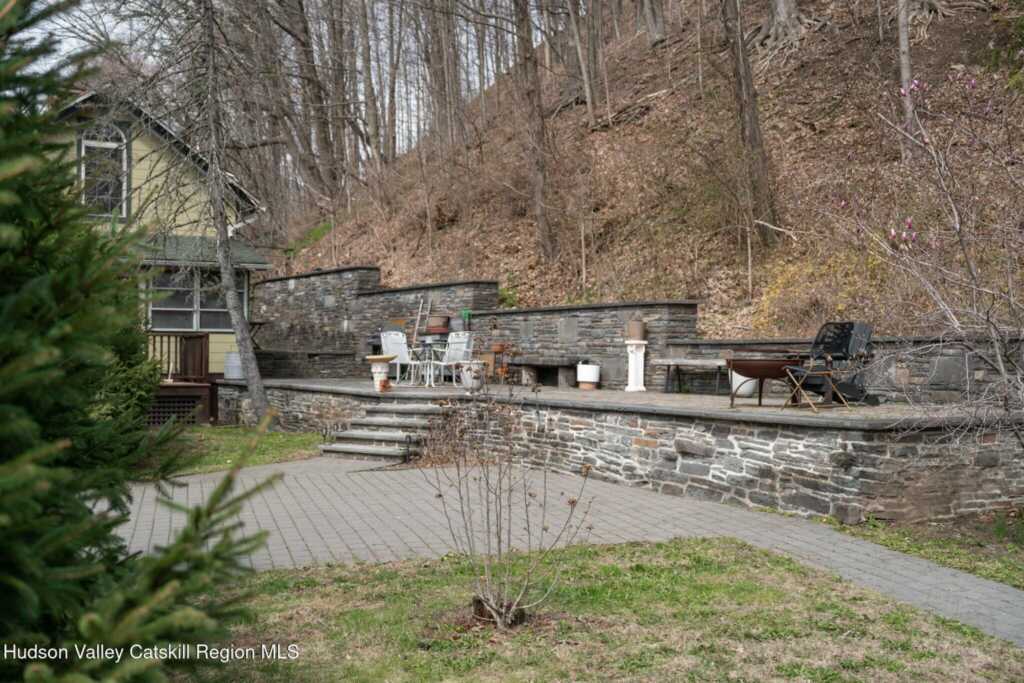 14 Davis Street, Kingston, NY 12401 - Photo 24 of 32