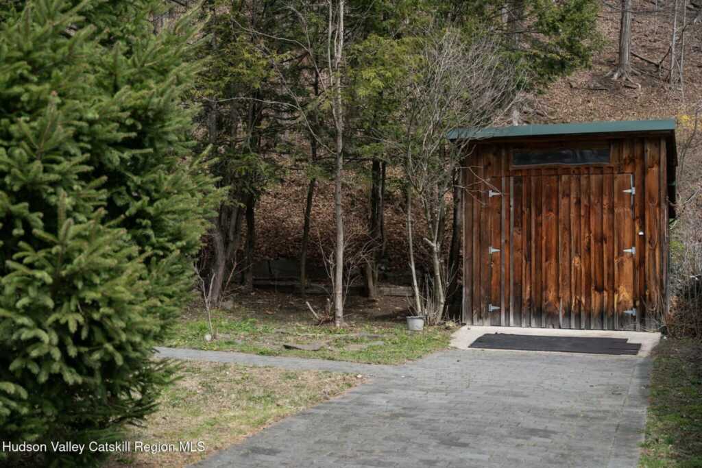 14 Davis Street, Kingston, NY 12401 - Photo 26 of 32