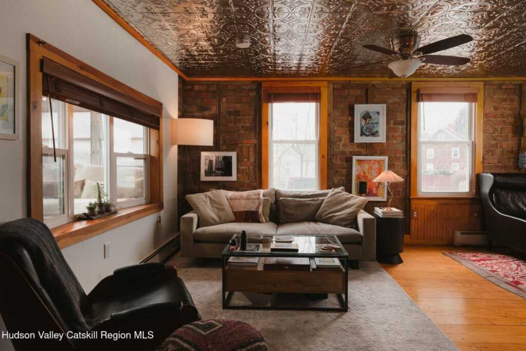 14 Davis Street, Kingston, NY 12401 - Photo 5 of 32