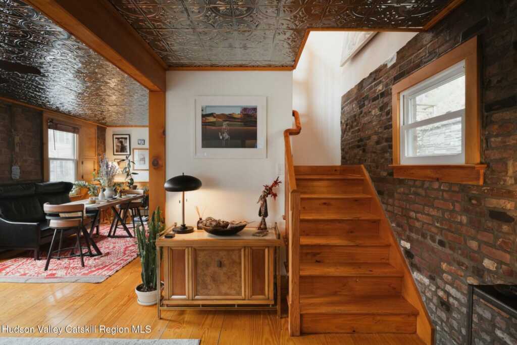 14 Davis Street, Kingston, NY 12401 - Photo 8 of 32
