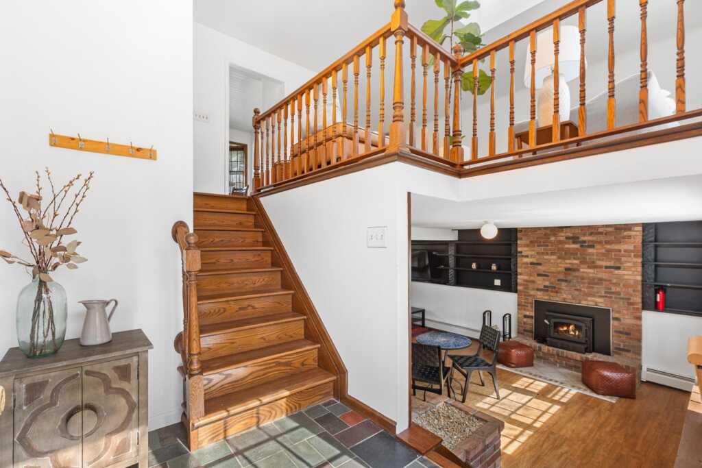 716 Stone Lane, Hurley, NY 12491 - Photo 3 of 42