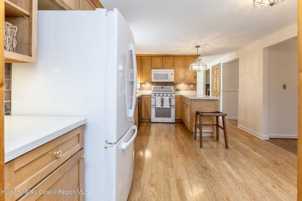 2963 Us-209, Kingston, NY 12401 - Photo 11 of 50