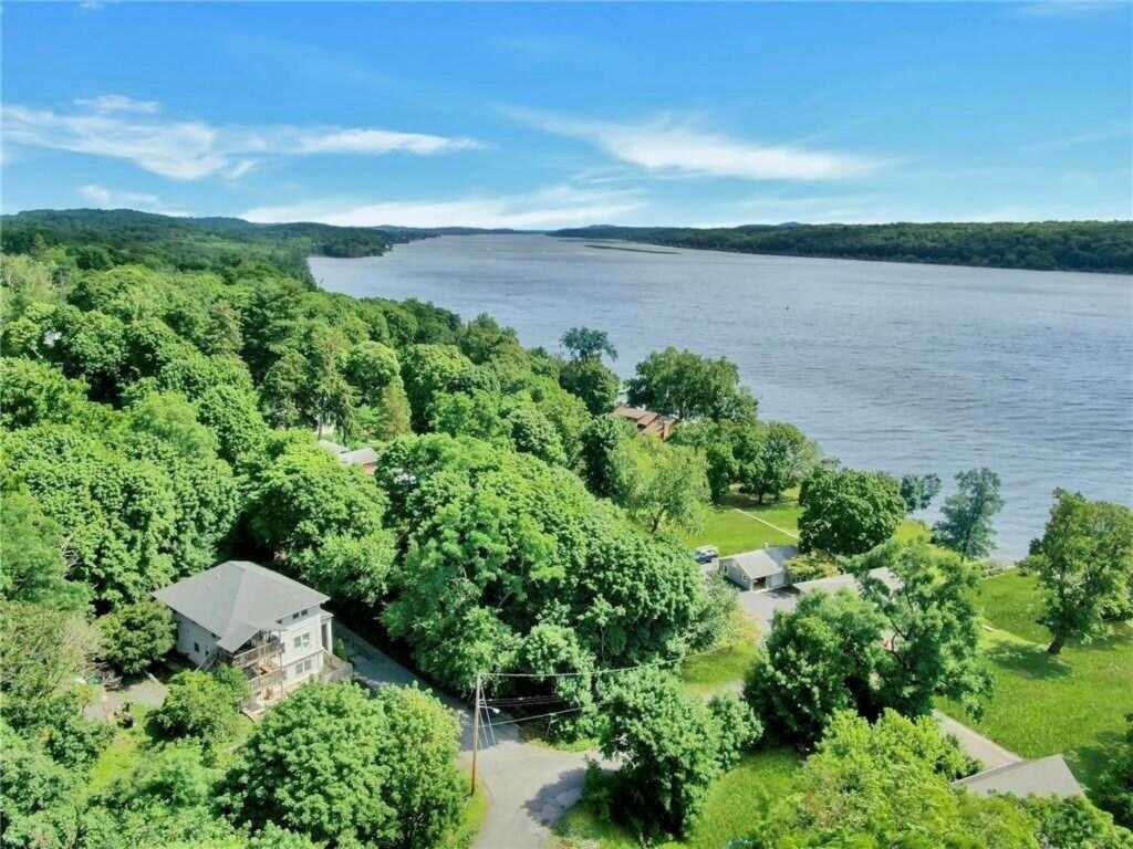 20 Bigelow Road, Unit #3, Saugerties, NY 12477 - Photo 2 of 31
