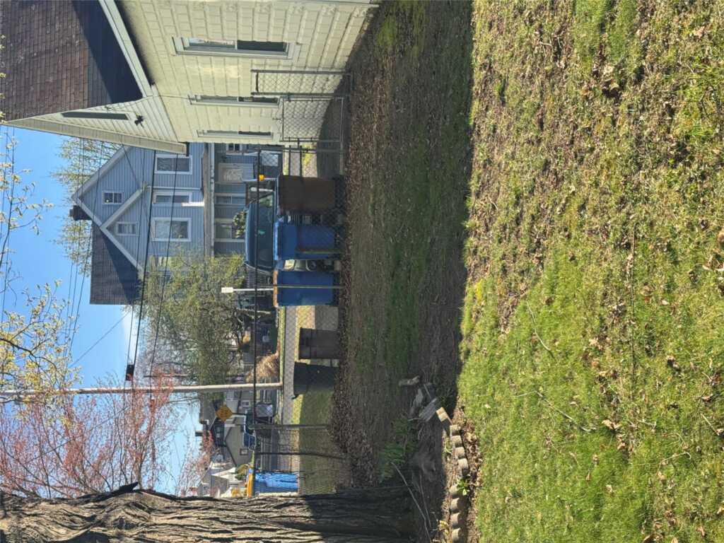 23 Shufeldt Street, Kingston, NY 12401 - Photo 5 of 32