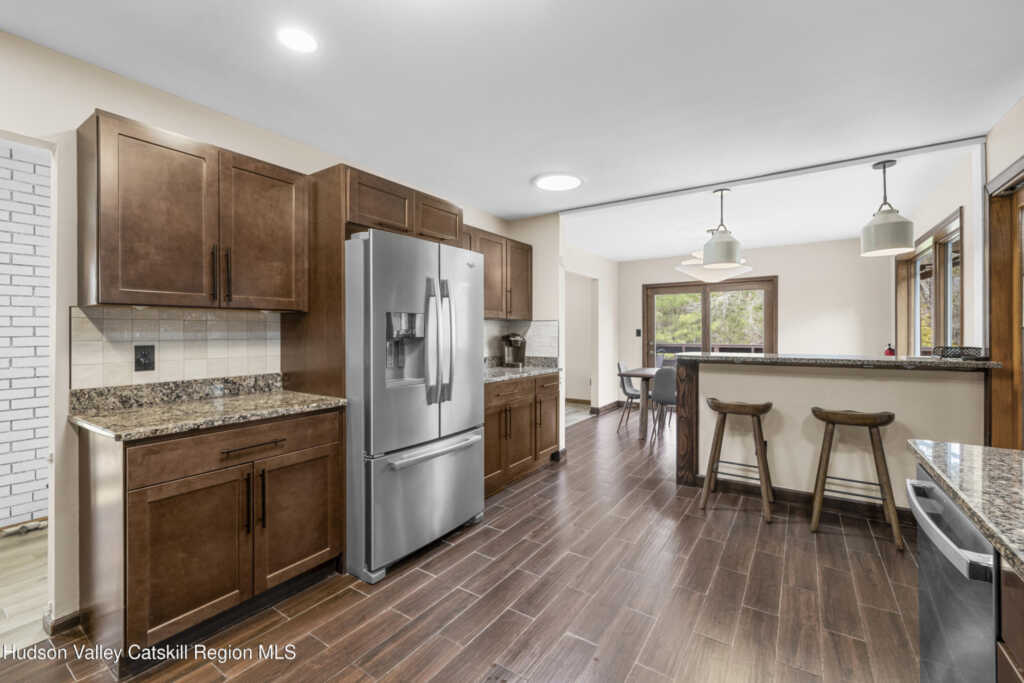 40 Max'S Place, Kingston, NY 12401 - Photo 13 of 42