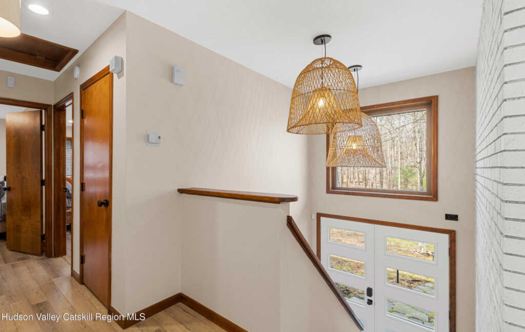 40 Max'S Place, Kingston, NY 12401 - Photo 7 of 42