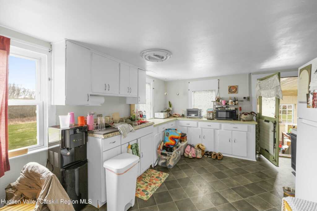 236 Route 32 S, New Paltz, NY 12561 - Photo 3 of 11