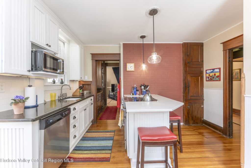 193 Pearl Street, Kingston, NY 12401 - Photo 17 of 50