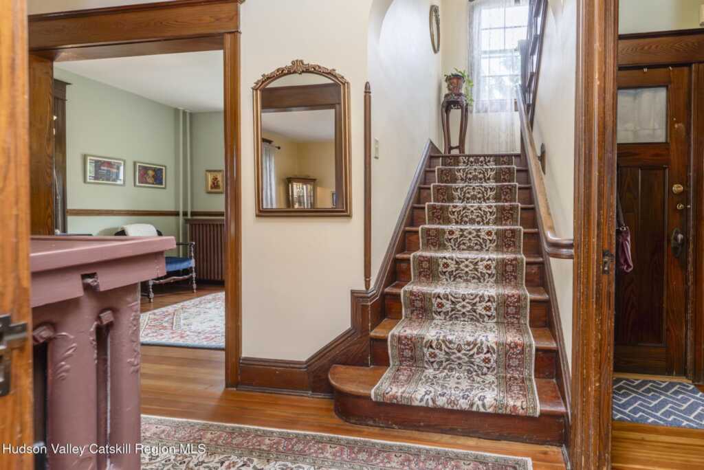 193 Pearl Street, Kingston, NY 12401 - Photo 28 of 50