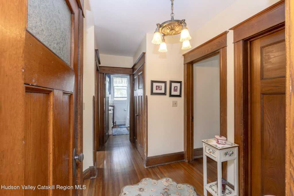193 Pearl Street, Kingston, NY 12401 - Photo 30 of 50