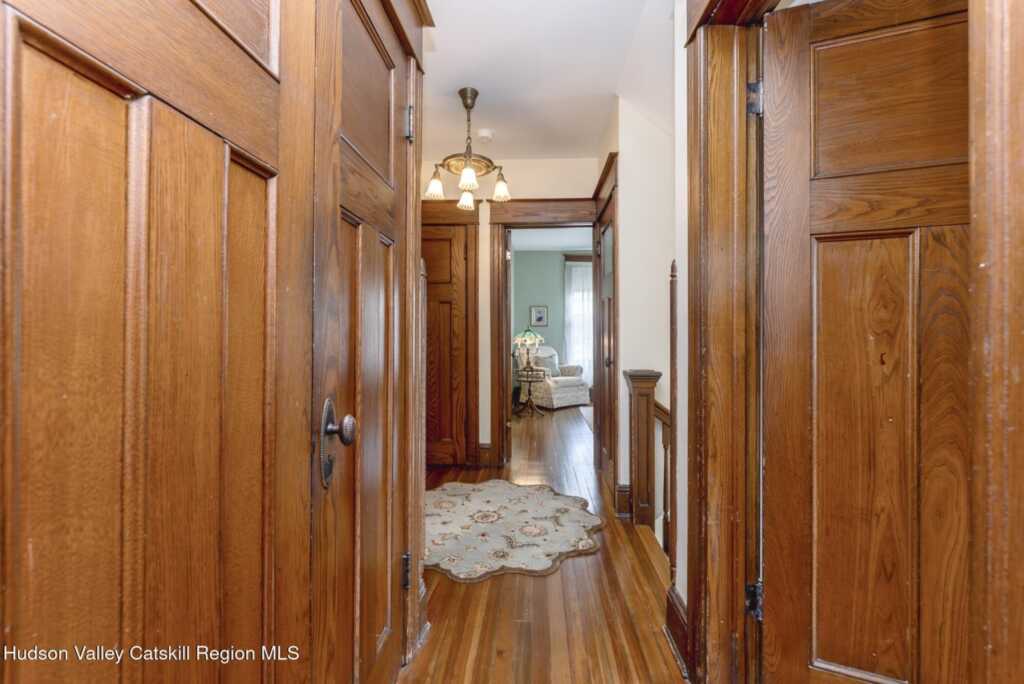 193 Pearl Street, Kingston, NY 12401 - Photo 31 of 50