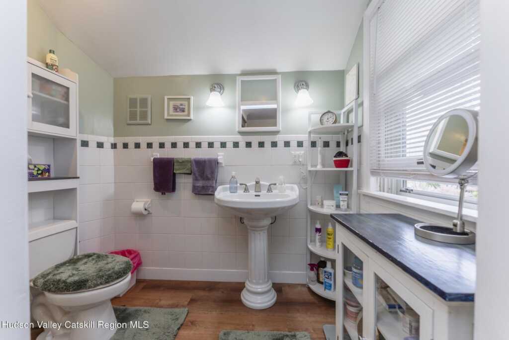 193 Pearl Street, Kingston, NY 12401 - Photo 37 of 50