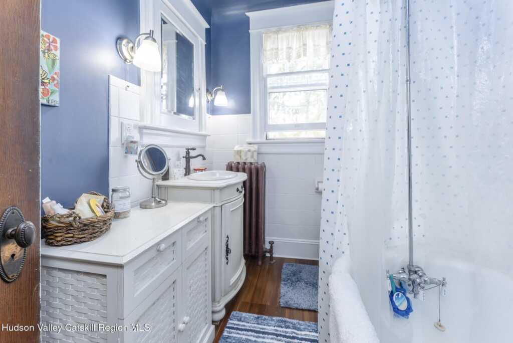 193 Pearl Street, Kingston, NY 12401 - Photo 41 of 50