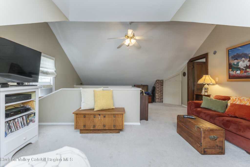 193 Pearl Street, Kingston, NY 12401 - Photo 48 of 50