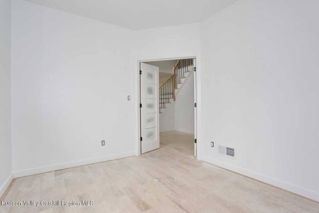 344 Ohioville Road, New Paltz, NY 12561 - Photo 7 of 49