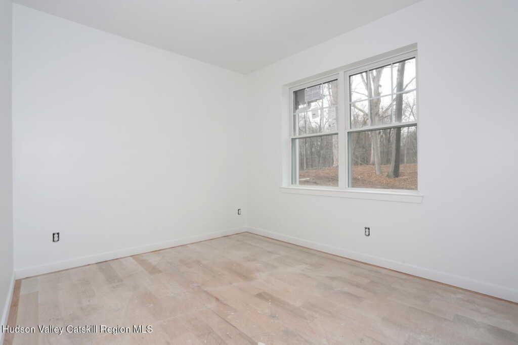 344 Ohioville Road, New Paltz, NY 12561 - Photo 8 of 49