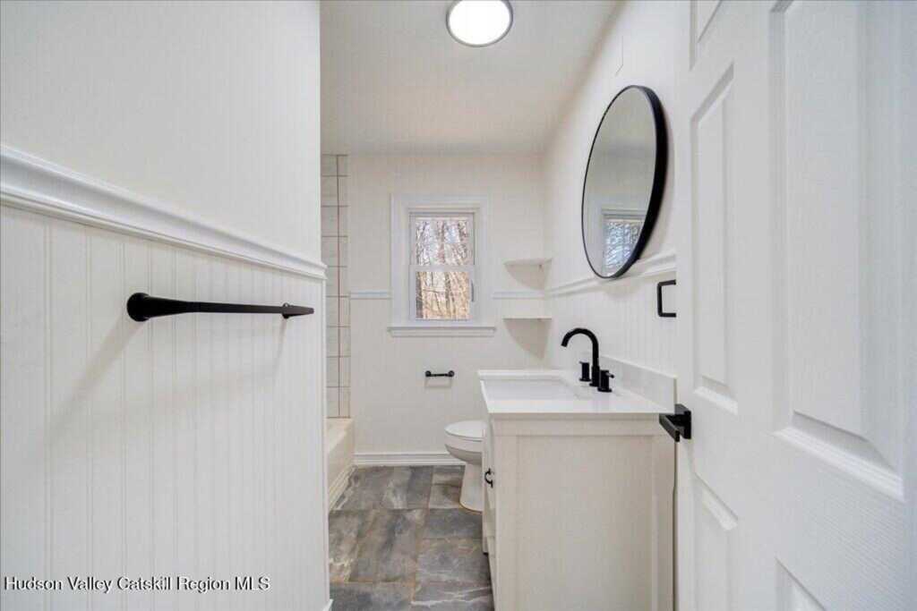 63 Fairview Avenue, Kingston, NY 12401 - Photo 14 of 37
