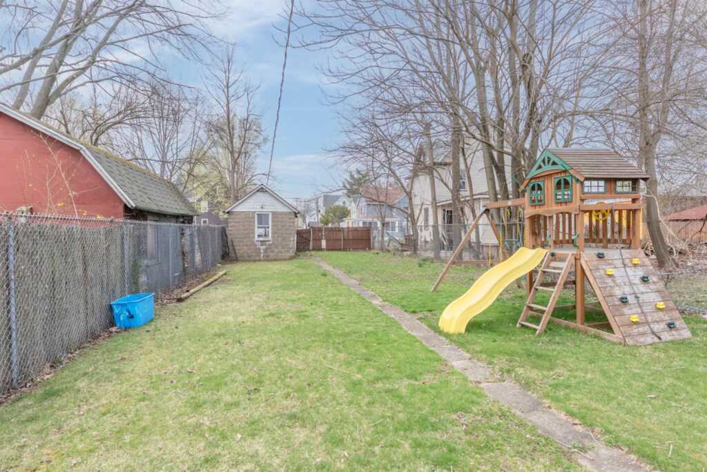 143 Prospect Street, Kingston, NY 12401 - Photo 30 of 35