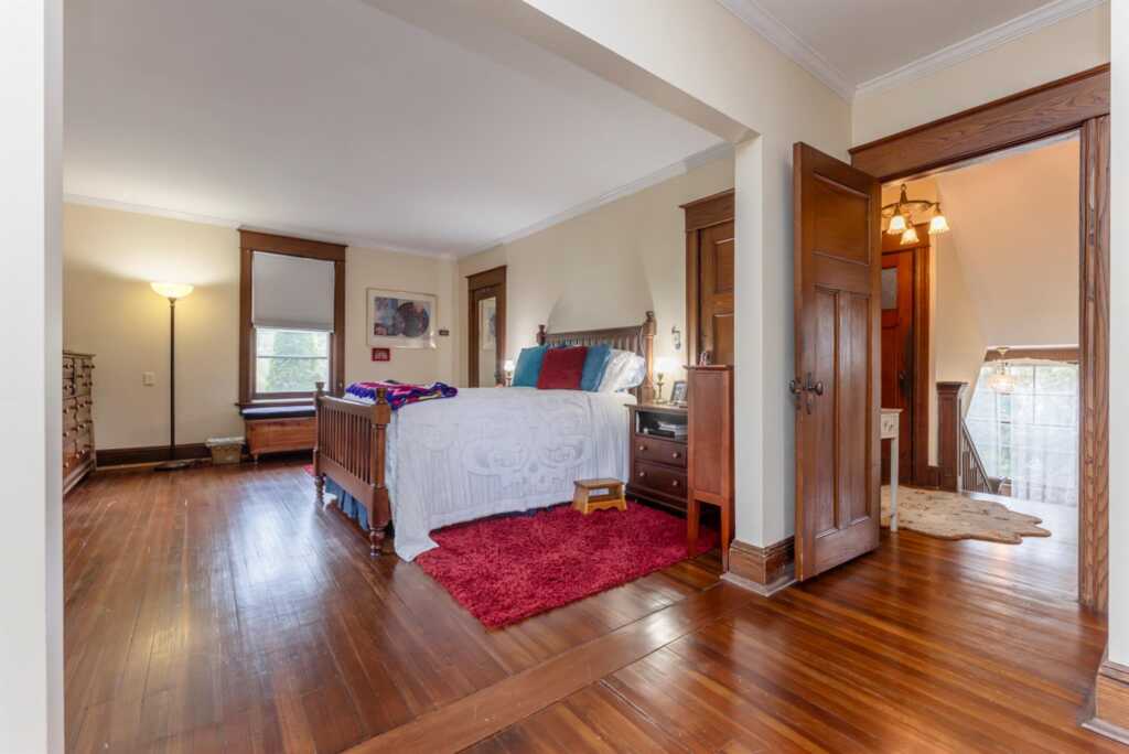 193 Pearl Street, Kingston, NY 12401 - Photo 13 of 50