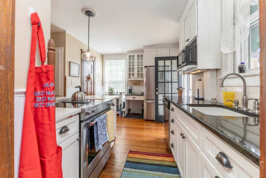 193 Pearl Street, Kingston, NY 12401 - Photo 37 of 50