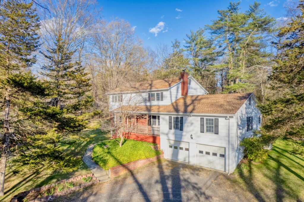 2963 State Route 209, Kingston, NY 12401