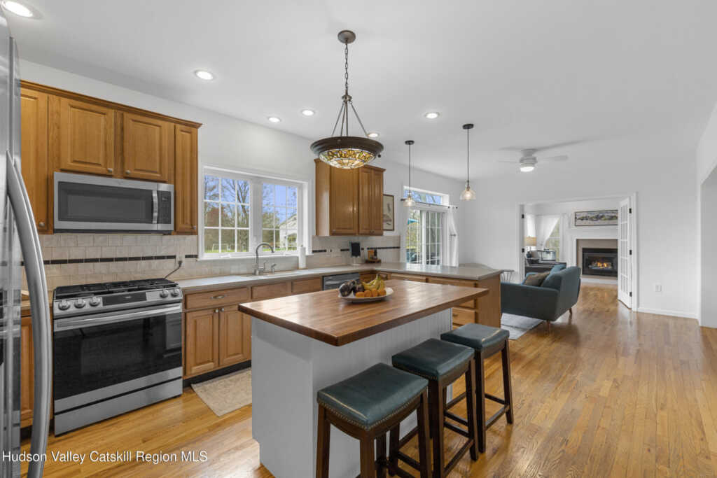 29 Hawk Hill Road, New Paltz, NY 12561 - Photo 18 of 50