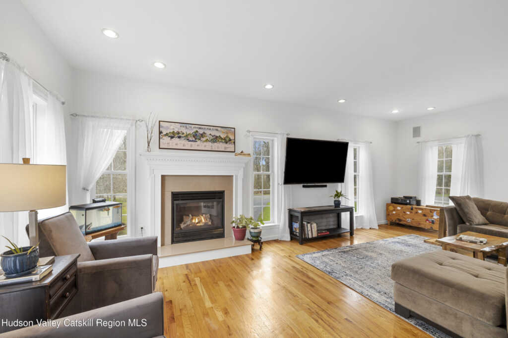 29 Hawk Hill Road, New Paltz, NY 12561 - Photo 26 of 50