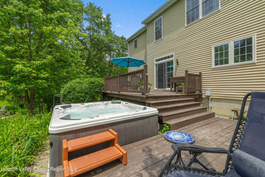 29 Hawk Hill Road, New Paltz, NY 12561 - Photo 5 of 50