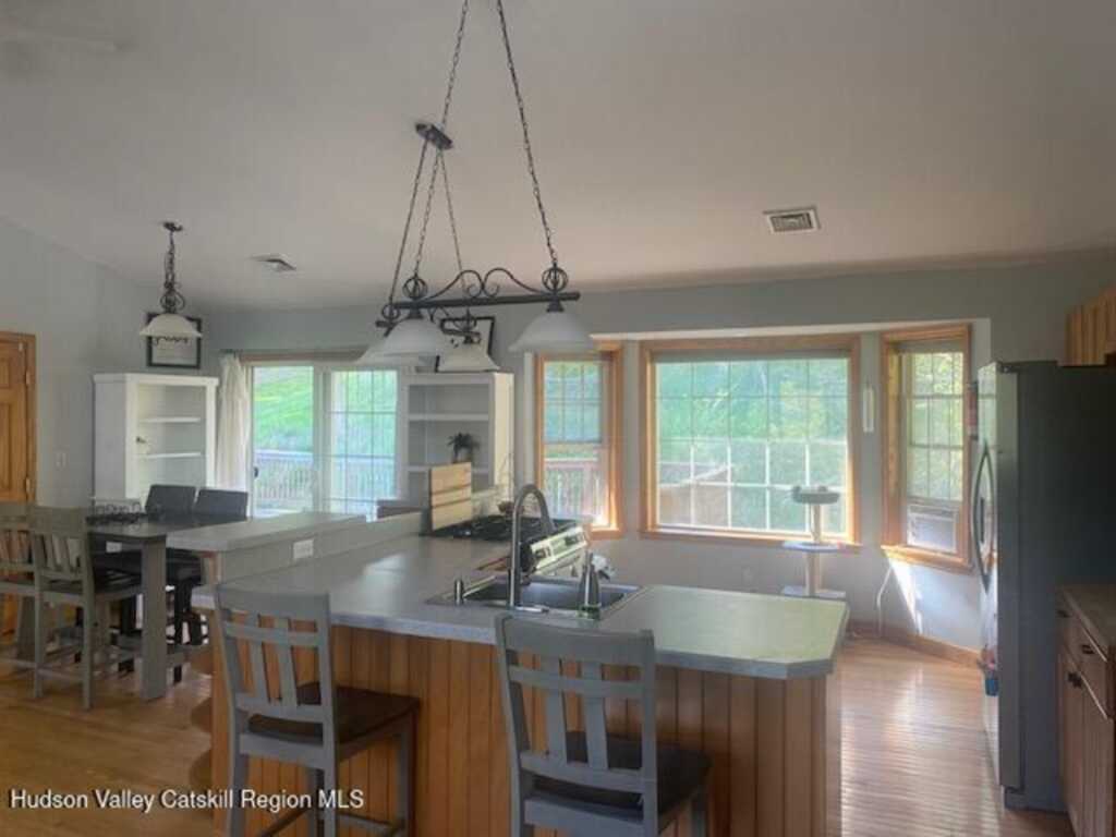87 Dock Street Street, Saugerties, NY 12477 - Photo 12 of 40
