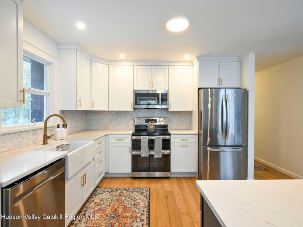 4 Munchkin Lane, Woodstock, NY 12498 - Photo 12 of 32