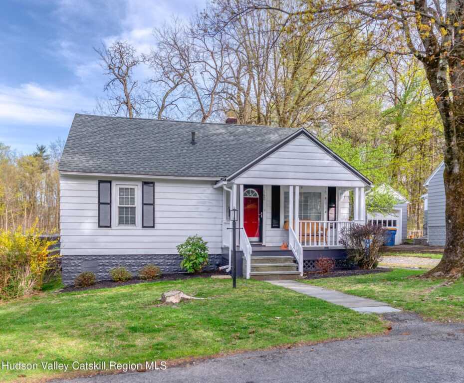 160 Fairview Avenue, Kingston, NY 12401