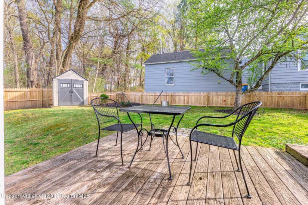 160 Fairview Avenue, Kingston, NY 12401 - Photo 27 of 38