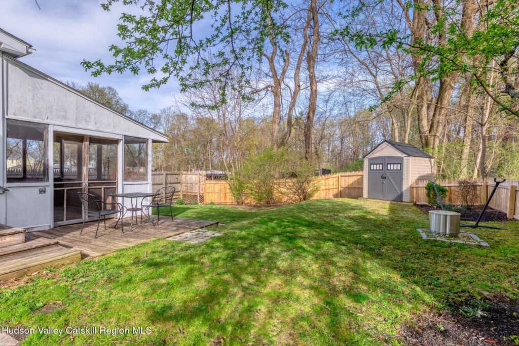 160 Fairview Avenue, Kingston, NY 12401 - Photo 31 of 38