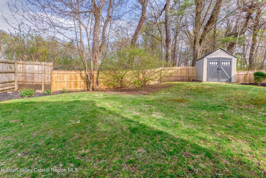 160 Fairview Avenue, Kingston, NY 12401 - Photo 34 of 38