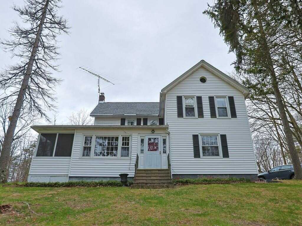 4073 Route 9W, Saugerties, NY 12477