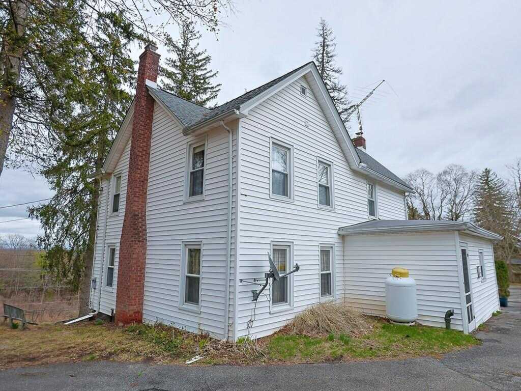 4073 Route 9W, Saugerties, NY 12477 - Photo 10 of 40