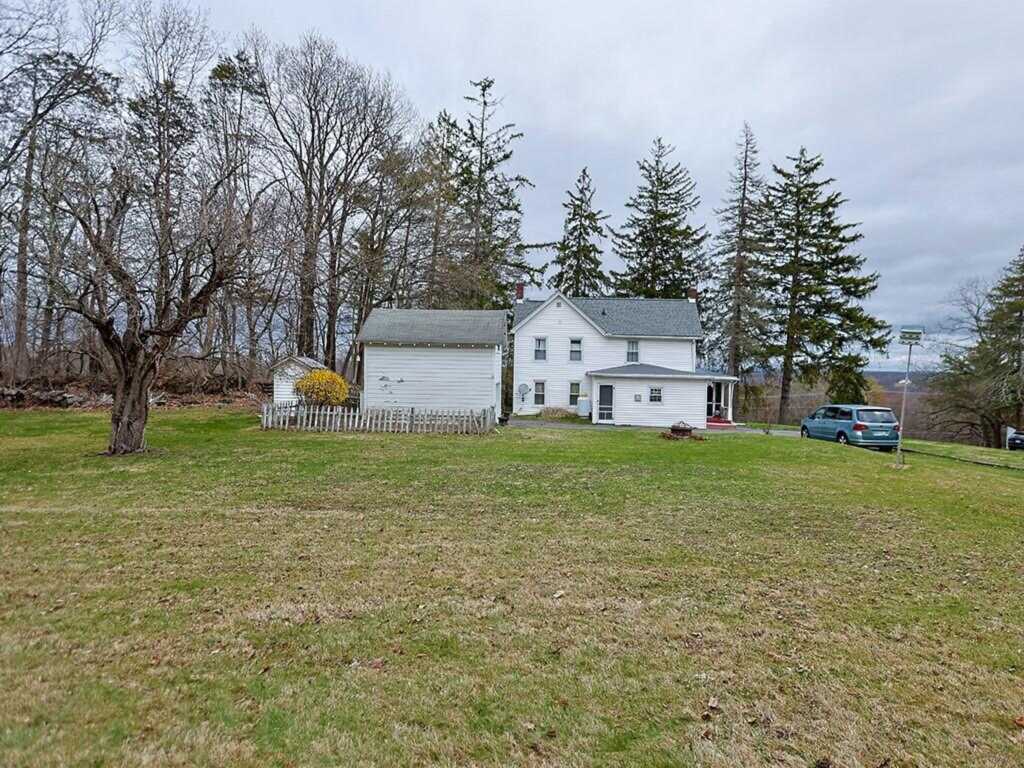 4073 Route 9W, Saugerties, NY 12477 - Photo 16 of 40