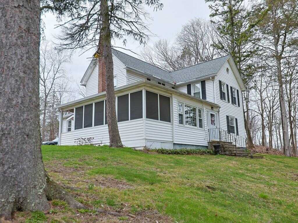4073 Route 9W, Saugerties, NY 12477 - Photo 7 of 40