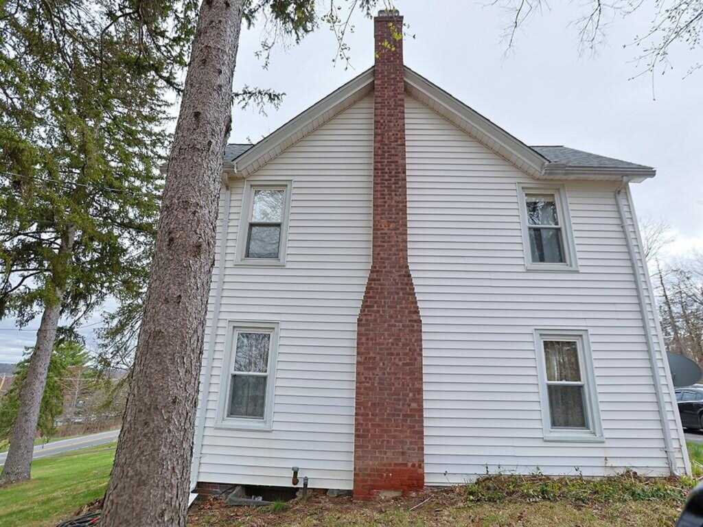 4073 Route 9W, Saugerties, NY 12477 - Photo 9 of 40