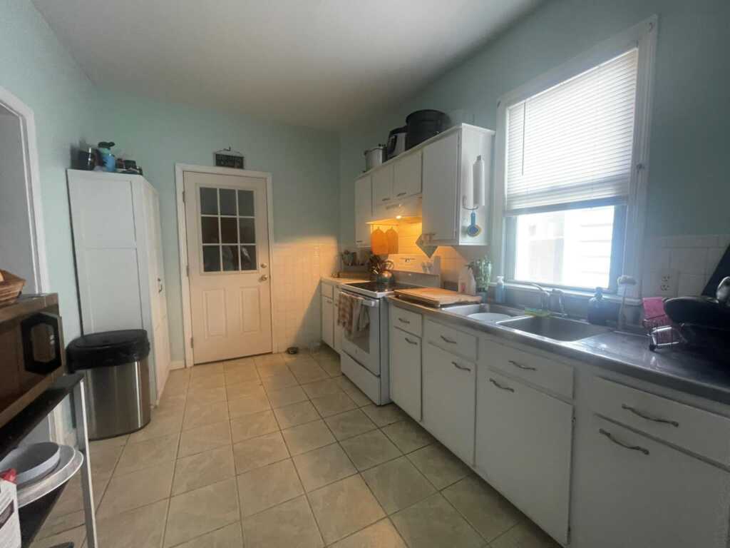 191 Elmendorf Street, Kingston, NY 12401 - Photo 3 of 25