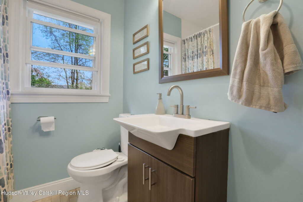 1126 Dogwood Street, Kingston, NY 12401 - Photo 15 of 21