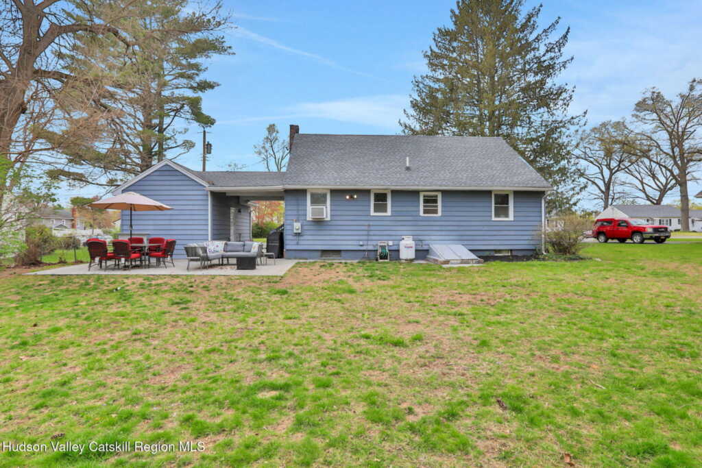 1126 Dogwood Street, Kingston, NY 12401 - Photo 3 of 21