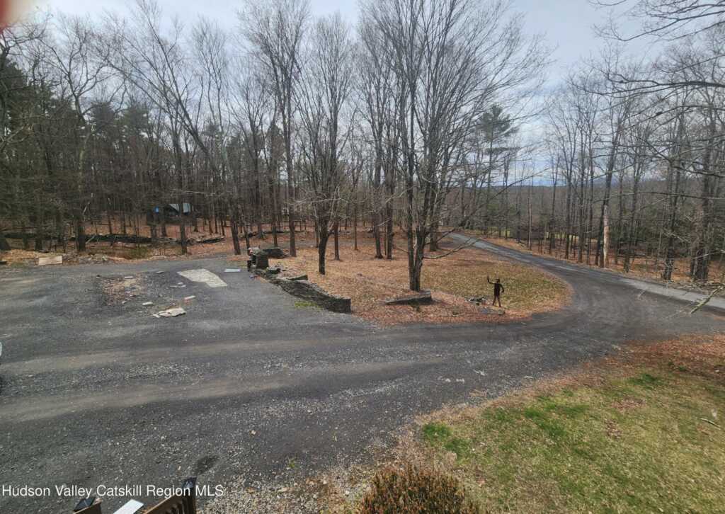 68 Waughkonk, Kingston, NY 12401 - Photo 3 of 26
