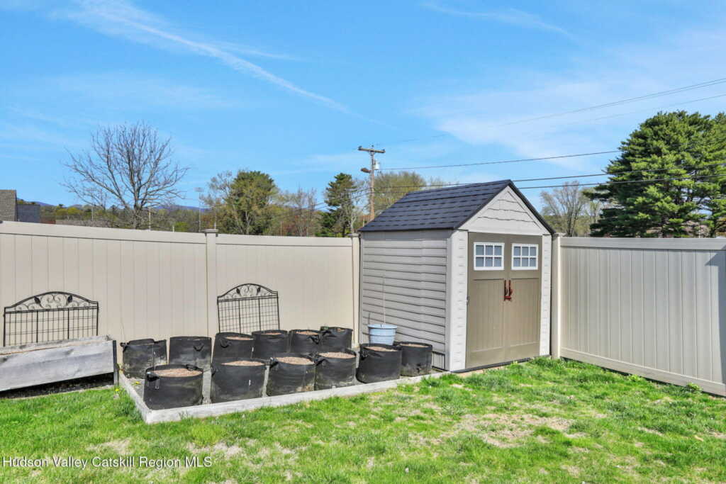 25 Mill Ln Extension, Saugerties, NY 12477 - Photo 37 of 46