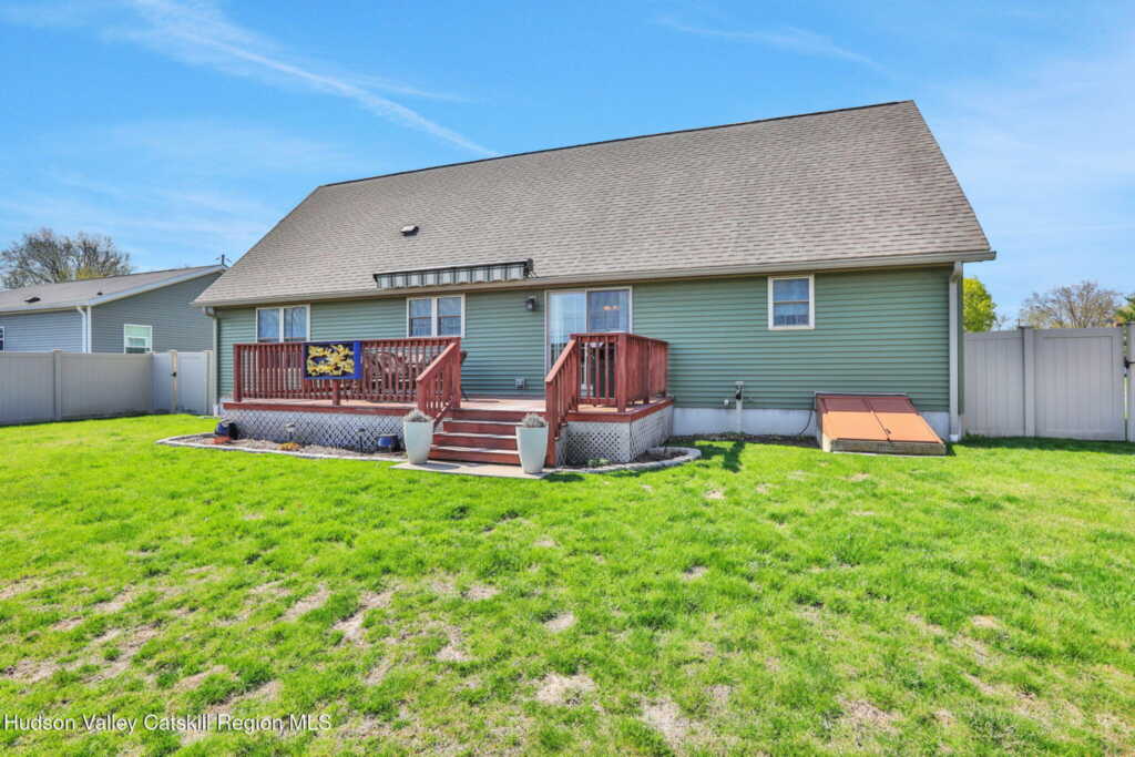 25 Mill Ln Extension, Saugerties, NY 12477 - Photo 38 of 46
