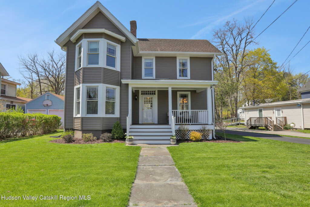 181 Washington Avenue, Kingston, NY 12401