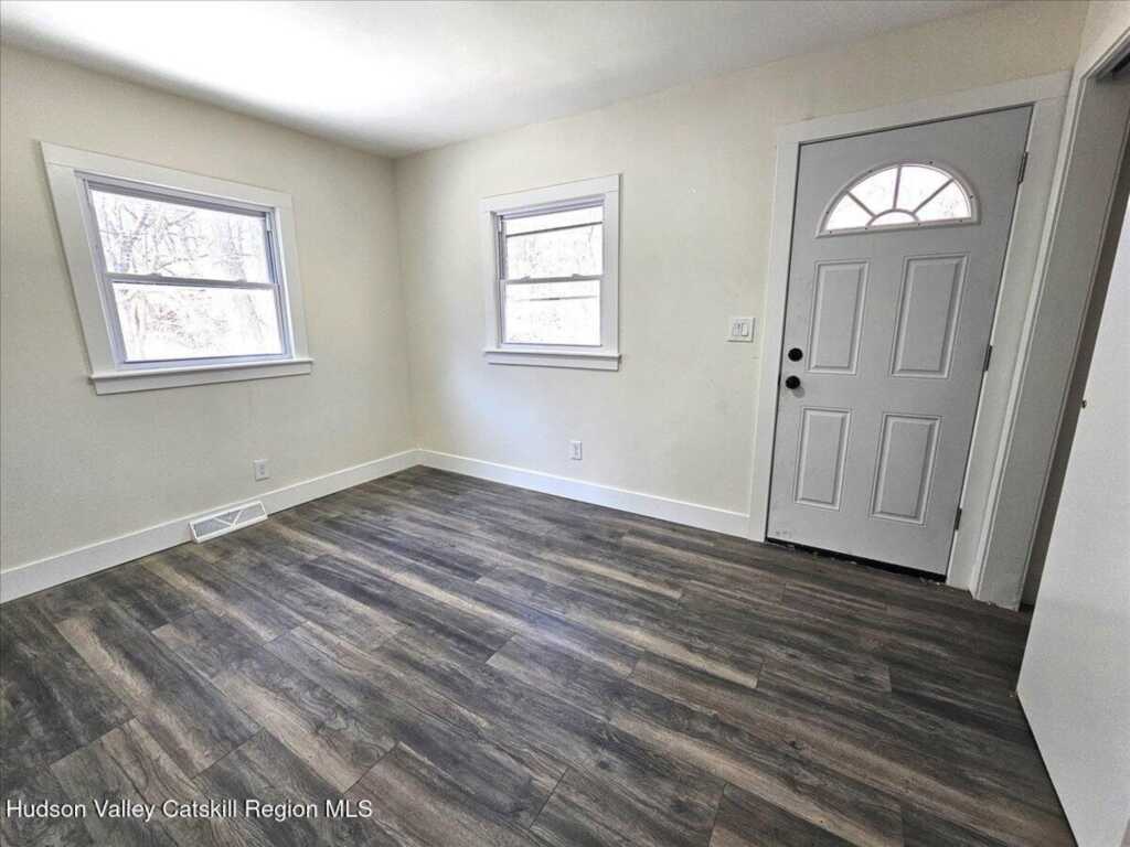 603-607 Old Stage Road, Saugerties, NY 12477 - Photo 10 of 34