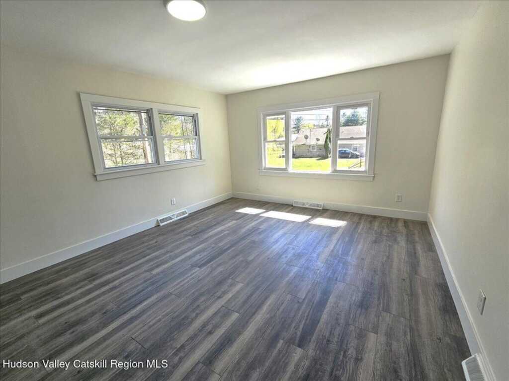 603-607 Old Stage Road, Saugerties, NY 12477 - Photo 11 of 34