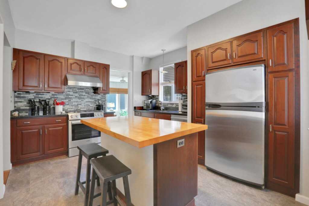 181 Washington Avenue, Kingston, NY 12401 - Photo 14 of 38